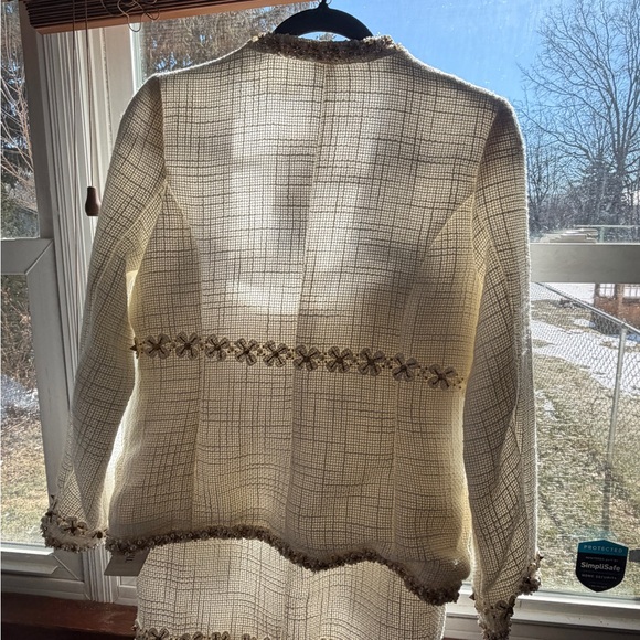 Cream Tweed Open-Front Embellished Jacket - Picture 3 of 3